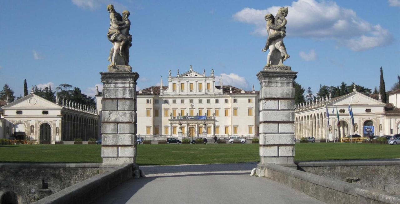 Nifty Intera Villa Con Piscina Relax, Idromassaggio E Sauna Muscletto Buitenkant foto