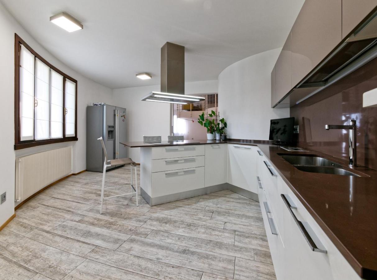 Nifty Intera Villa Con Piscina Relax, Idromassaggio E Sauna Muscletto Buitenkant foto