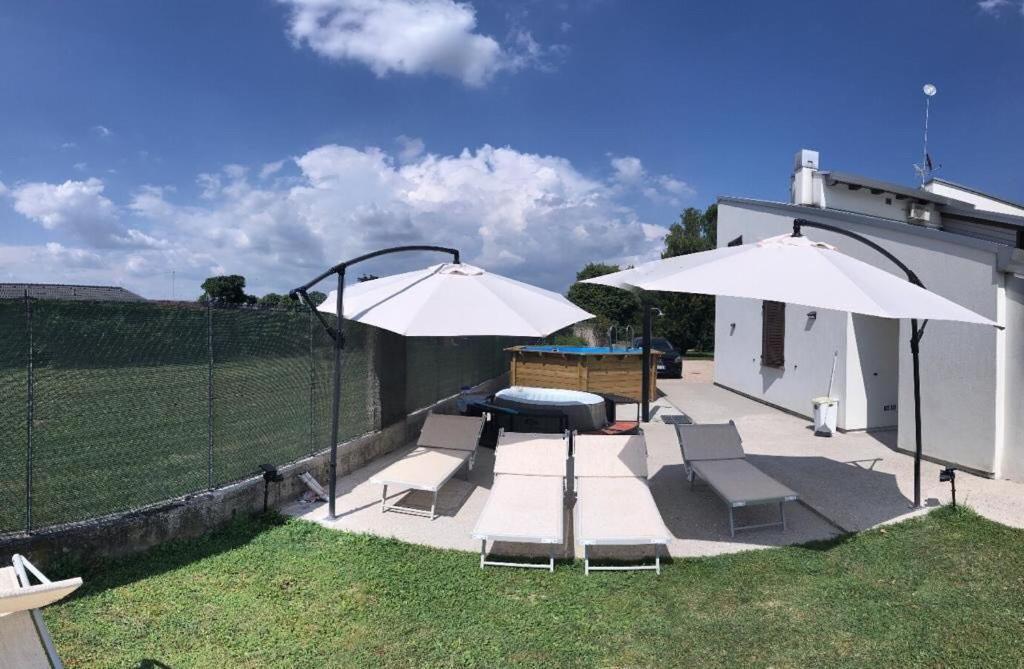 Nifty Intera Villa Con Piscina Relax, Idromassaggio E Sauna Muscletto Buitenkant foto